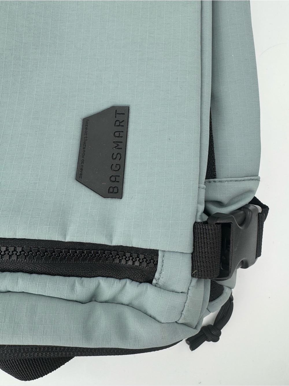 Bagsmart Blast Expandable Travel Backpack 28L 38L Carry On Laptop Bag NWT - Picture 2 of 8